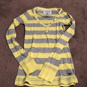 Victoria Secret Pink long sleeve ribbed top